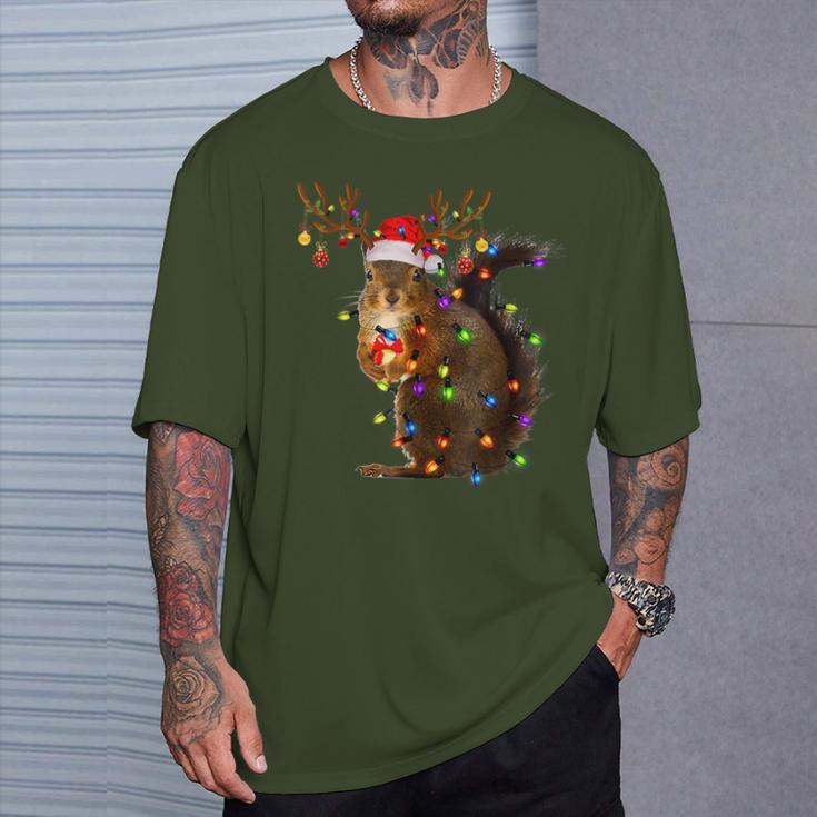 Squirrel Christmas Tree Lights Reindeer Christmas T-Shirt Geschenke für Ihn