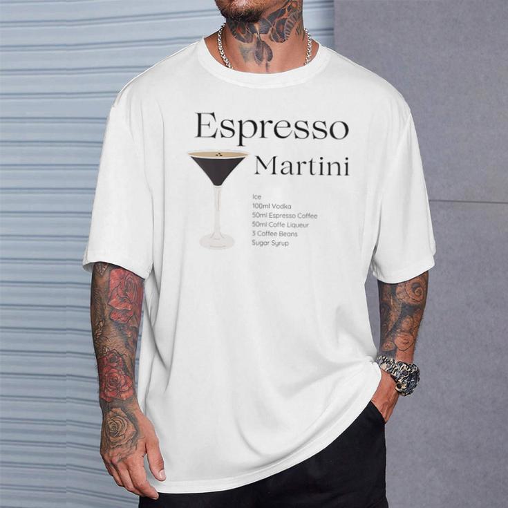 Espresso Martini With Recipe And Glass T-Shirt Geschenke für Ihn