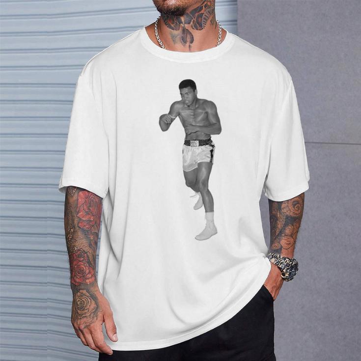 Muhammad Ali Trained To Fight Henry Cooper 1966 T-Shirt Geschenke für Ihn