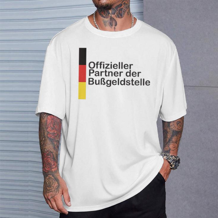 Official Partner Of The Penalty Point T-Shirt Geschenke für Ihn