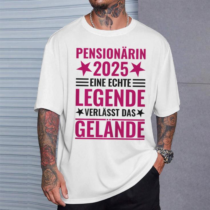 Pensionärin 2025 Eine Echte Legendeerlässt Das Gelände German Langu T-Shirt Geschenke für Ihn