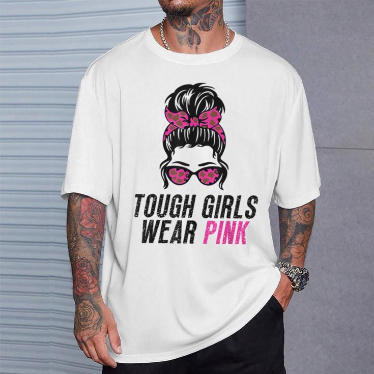 Tough Girls Tragen Im Oktober Pink Leopard Print Wear Pink Gray T-Shirt Geschenke für Ihn