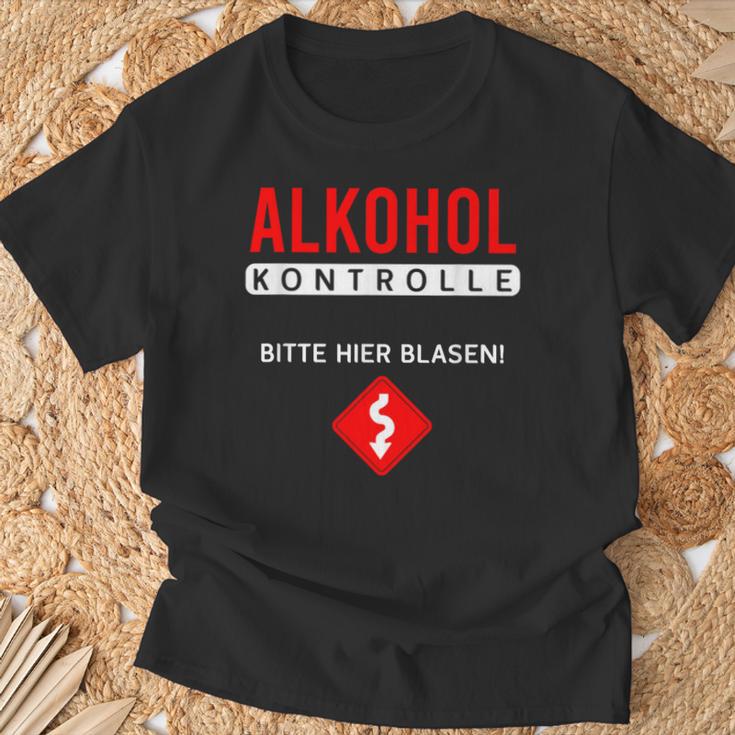 Alcohol Control Bitte Hier Blasiges Sauf Party T-Shirt Geschenke für alte Männer