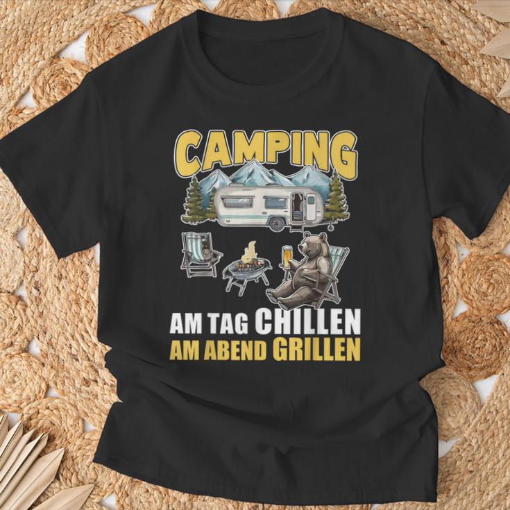 Barbecue And Chillen Camper Saying Caravan Camping T-Shirt Geschenke für alte Männer