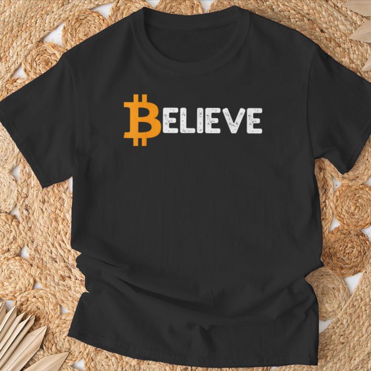 Bitcoin Logo Believeintage Btc Cryptocurrency Trader T-Shirt Geschenke für alte Männer