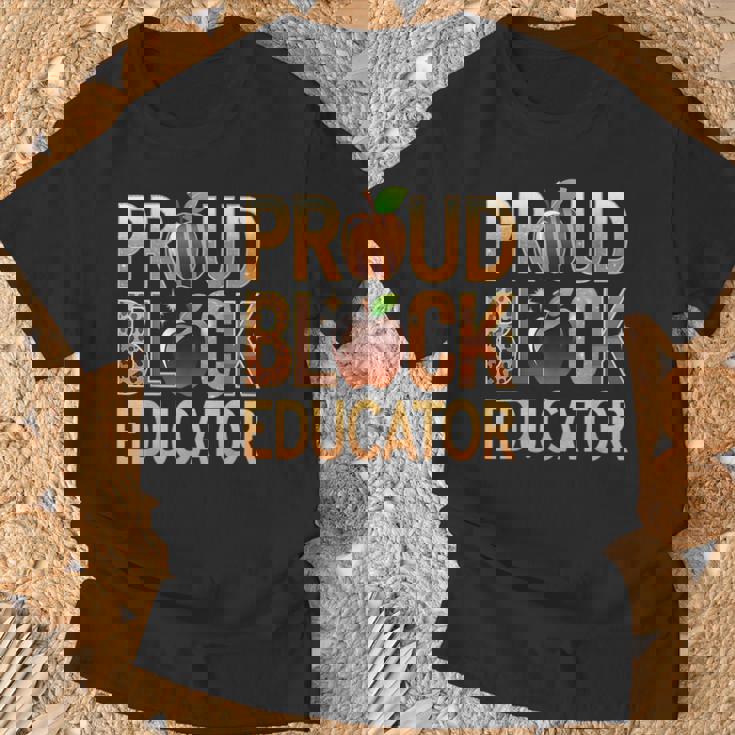 Black Educator Proud Black Educator T-Shirt Gifts for Old Men