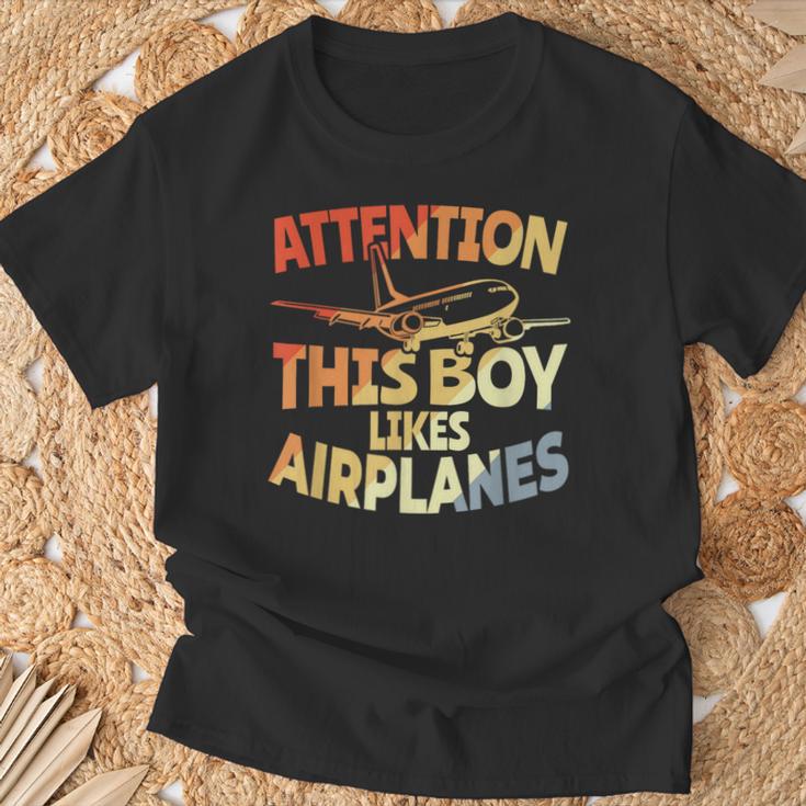 This Boy Likes Planes Aviation Boys T-Shirt Geschenke für alte Männer