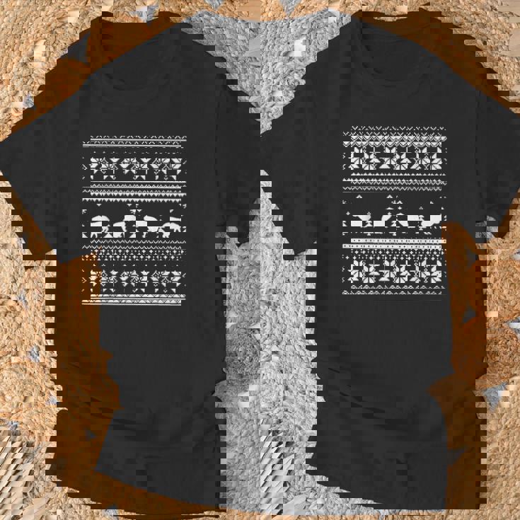 Capybara Navidad Y Usar Pijama Capybara Camiseta unisex Regalos para ancianos