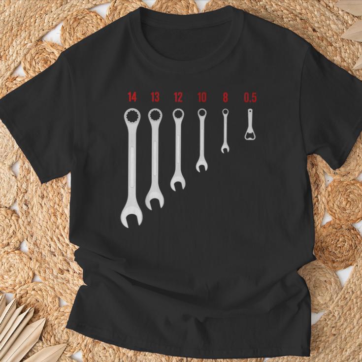 Car Mechanic Wrench Tool T-Shirt Geschenke für alte Männer