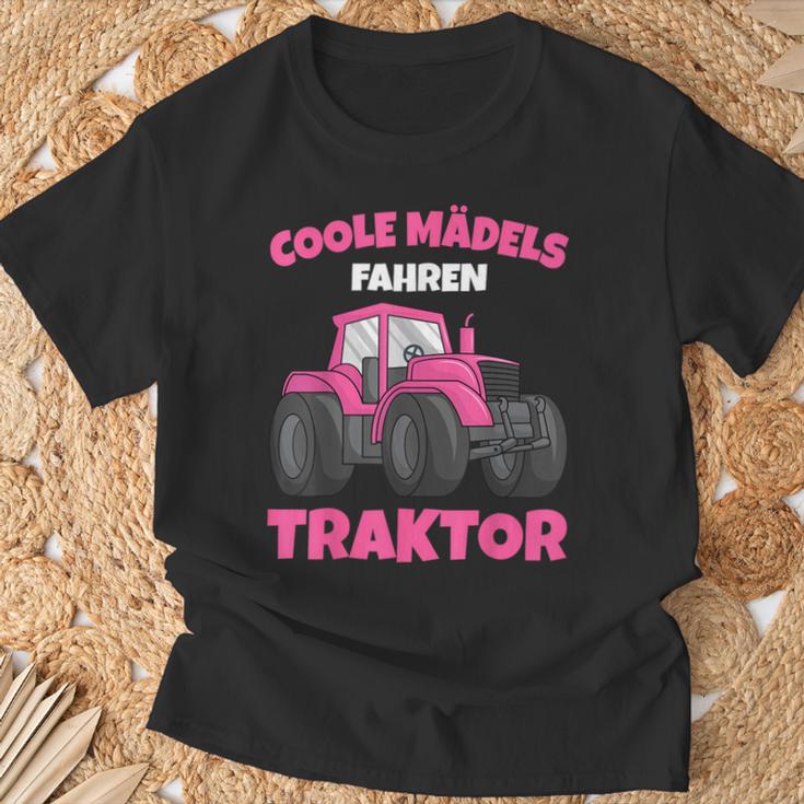 Coole Mädels Driving Tractor Children's Girls' T-Shirt Geschenke für alte Männer