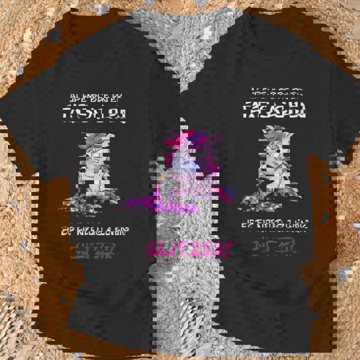 Cute Unicorn Sprinkles Glitter With Saying S T-Shirt Geschenke für alte Männer