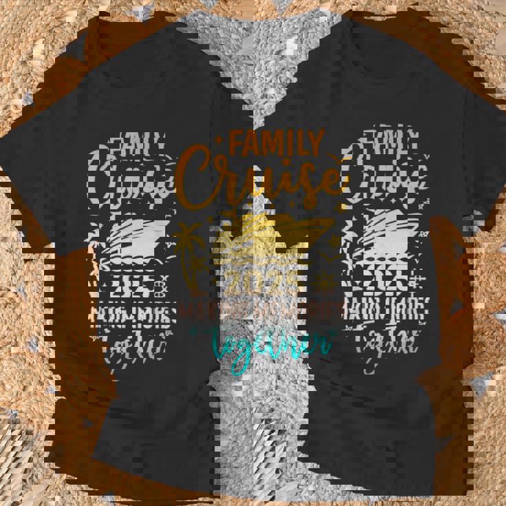 Family Cruise 2025 Family Matching Cruiseacation Matching Camiseta unisex Regalos para ancianos