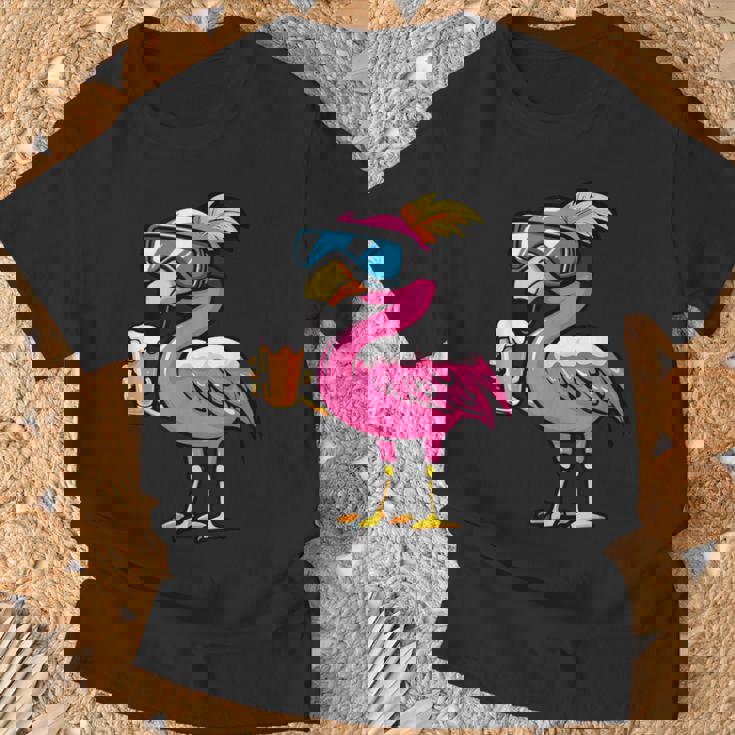 Ski Flamingo With Beer Apres Ski Comic T-Shirt Geschenke für alte Männer