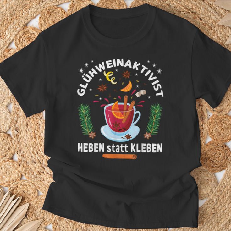 Glühweinaktivist Heben Statt Kleben Glühwein Aktivist T-Shirt Geschenke für alte Männer