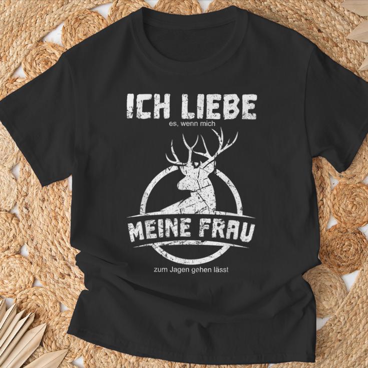 Jäger Ich Liebe Es Wenn Mich Meine Frau Zum Jagen Lässt Hagd German L T-Shirt Geschenke für alte Männer