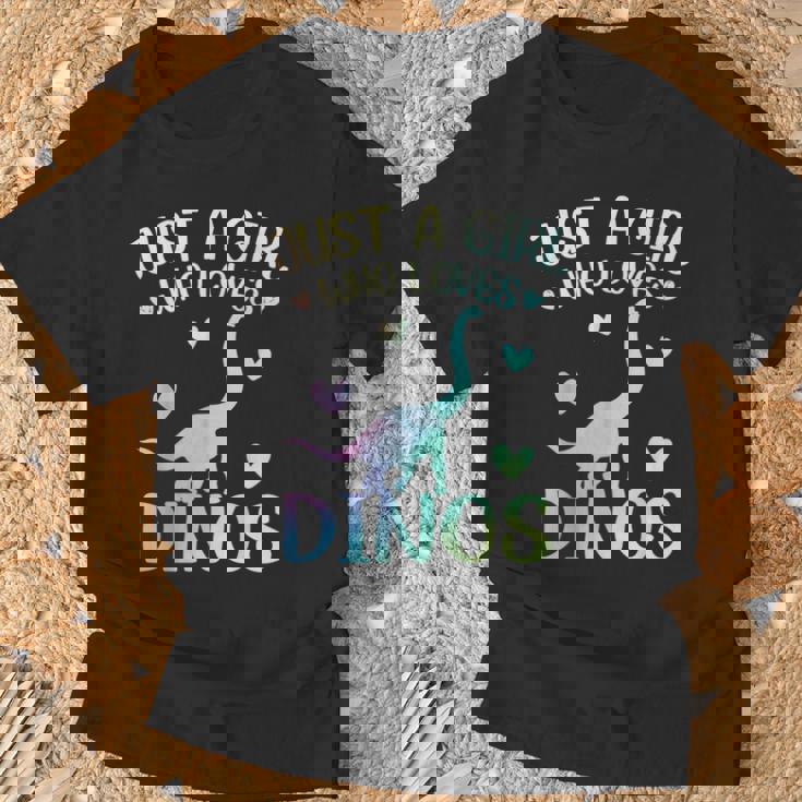 Just A Girl Who Loves Dinos La Chica De Los Dinosaurios Camiseta unisex Regalos para ancianos