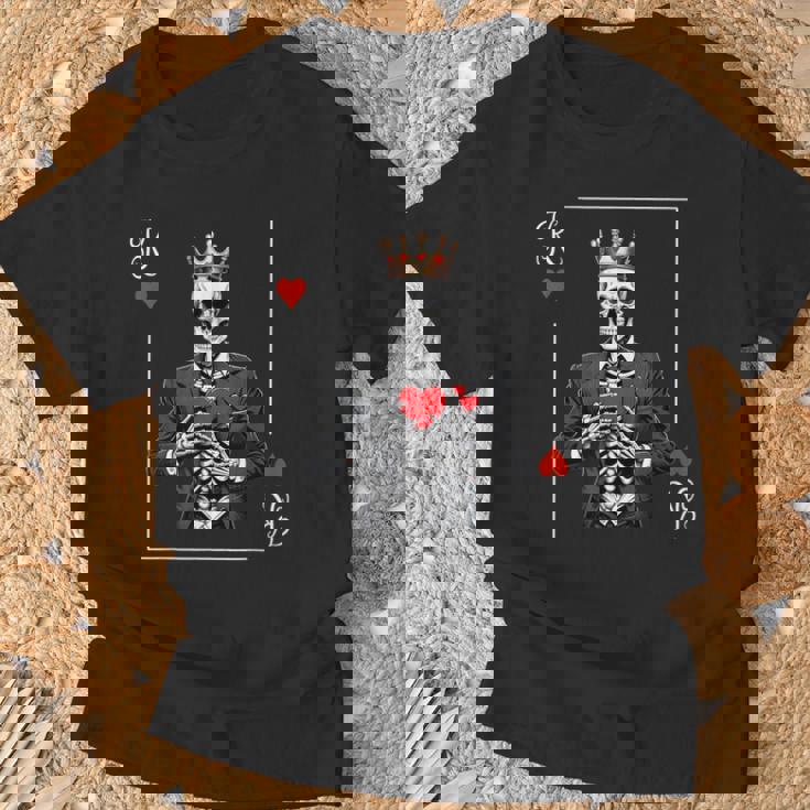 King Of Hearts Skeleton Card Valentines Matching Couple Men T-Shirt Gifts for Old Men
