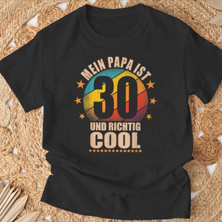 Mein Papa Ist 30 Und Richtig Cool 30Th Birthday Man T-Shirt Geschenke für alte Männer