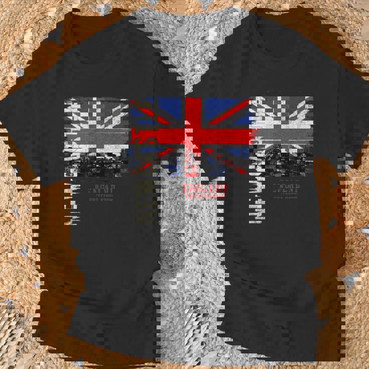 Newcastle England Great Britain Europe T-Shirt Geschenke für alte Männer