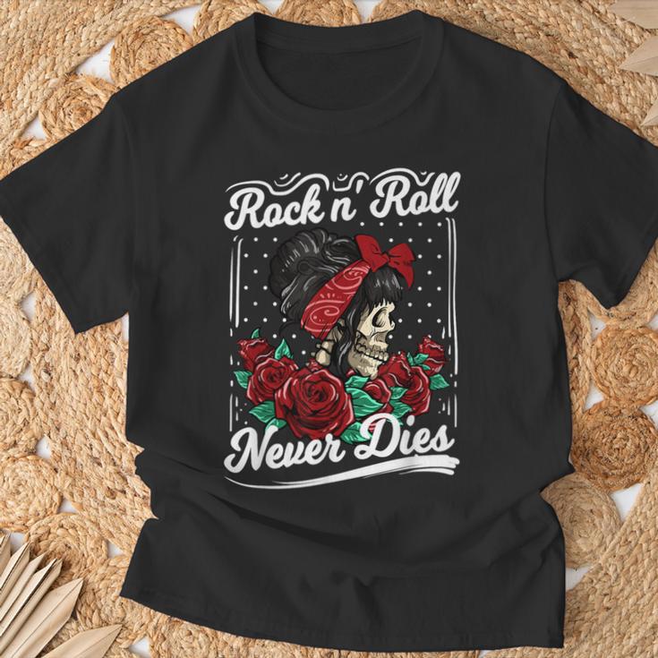 Rock N Roll Never Dies Rockabilly Girl Skull Tattoo Pin-Up T-Shirt Geschenke für alte Männer