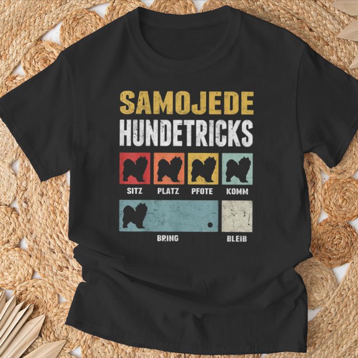 Samoje Dog Tricks T-Shirt Geschenke für alte Männer