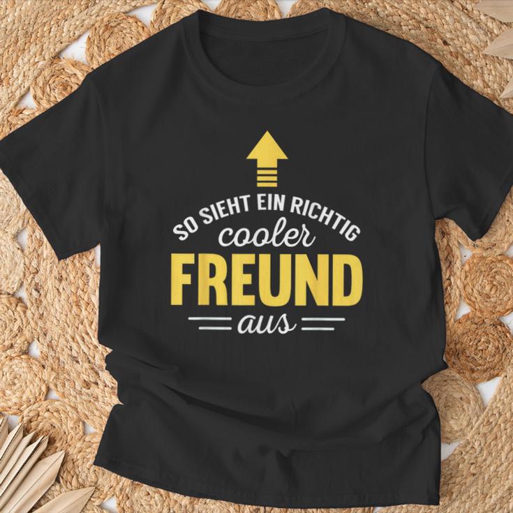 So Looks A Really Cool Friend Birthday T-Shirt Geschenke für alte Männer