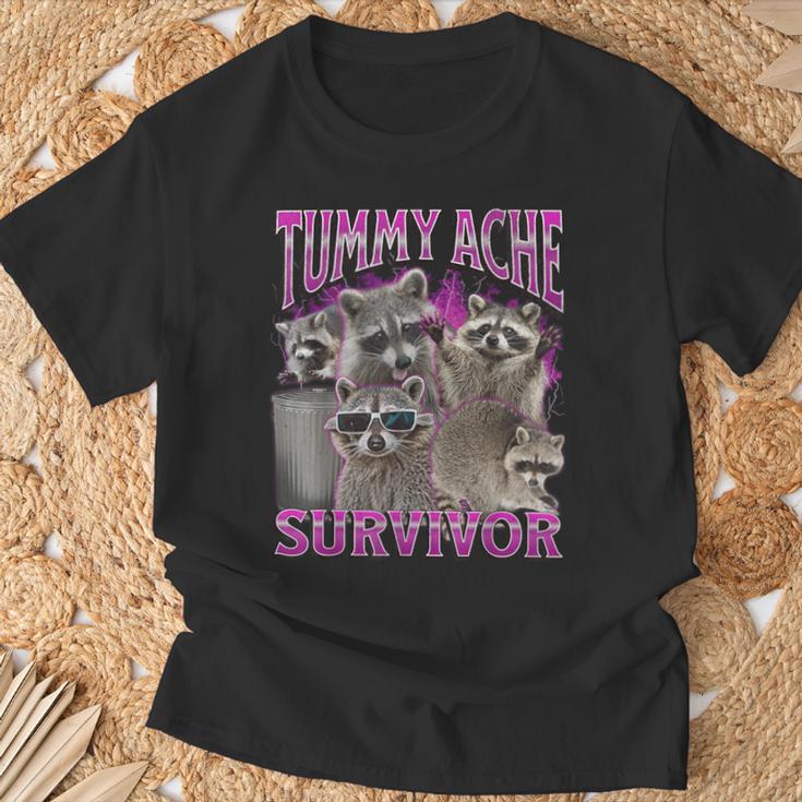 Tummy Ache Survivor Raccoon Meme Bootleg Graphic 90S T-Shirt Geschenke für alte Männer