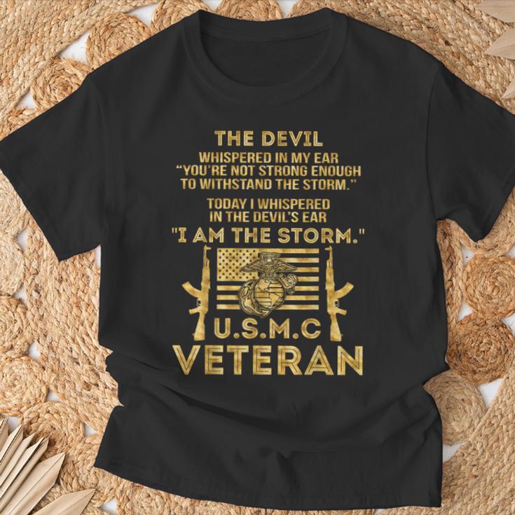 USMCeteran I Am The Storm Gold Foil Effect T-Shirt Geschenke für alte Männer