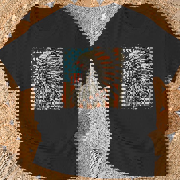 Vintage Native American Indian Chief American Usa Flag T-Shirt Gifts for Old Men