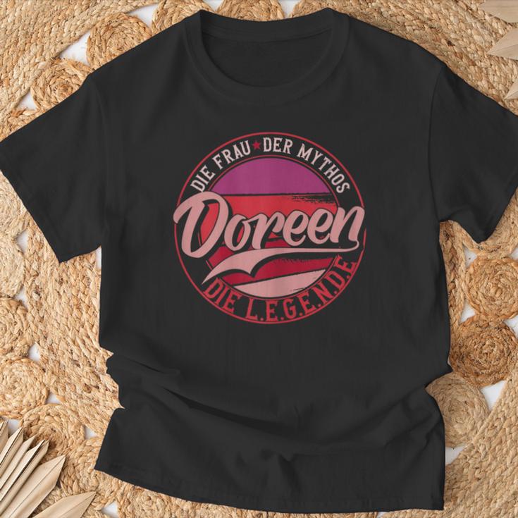 Women's Doreen The Woman Of Mythos The Legend First Name S T-Shirt Geschenke für alte Männer