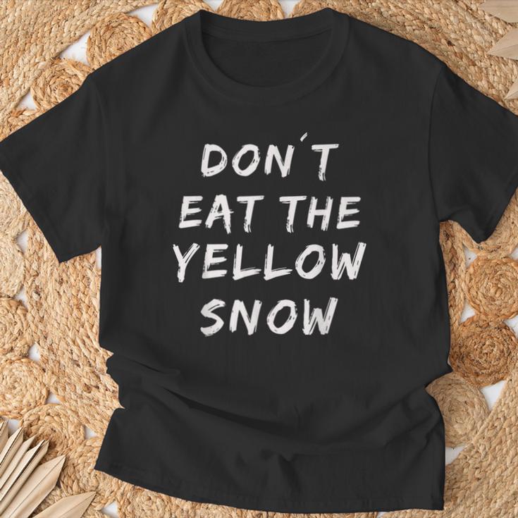 Yellow Snow Ski Snowboard Apres Ski Party Outfit T-Shirt Geschenke für alte Männer