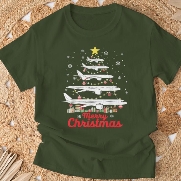 Aeroplane Christmas Tree Merry Christmas Most Likely Pilot T-Shirt Geschenke für alte Männer