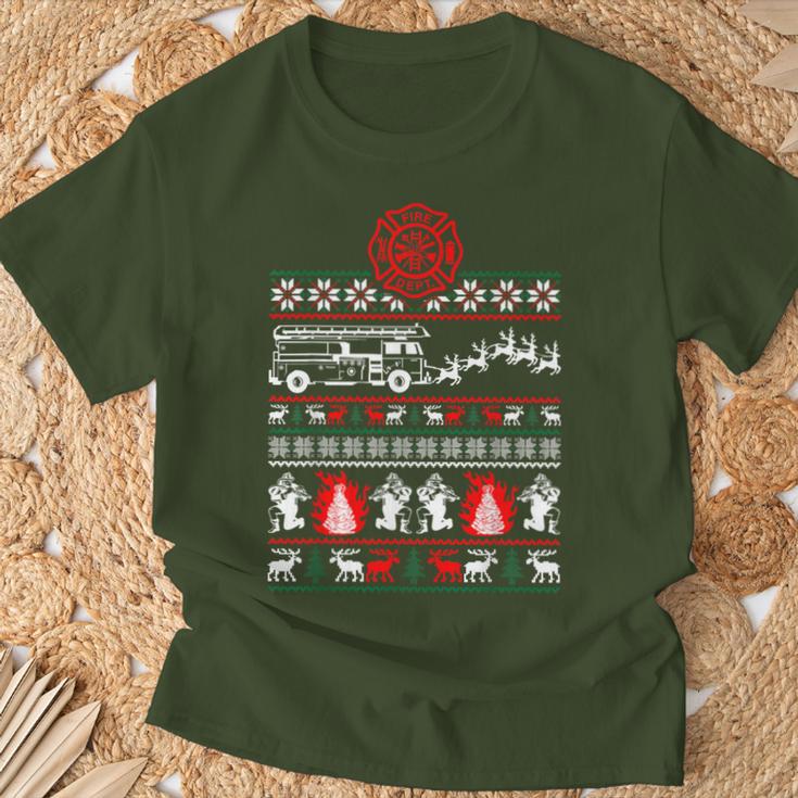 Christmas Fireman Fire Brigade Ugly Christmas T-Shirt Geschenke für alte Männer