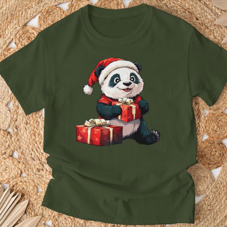 Pandas Christmas T-Shirt Geschenke für alte Männer