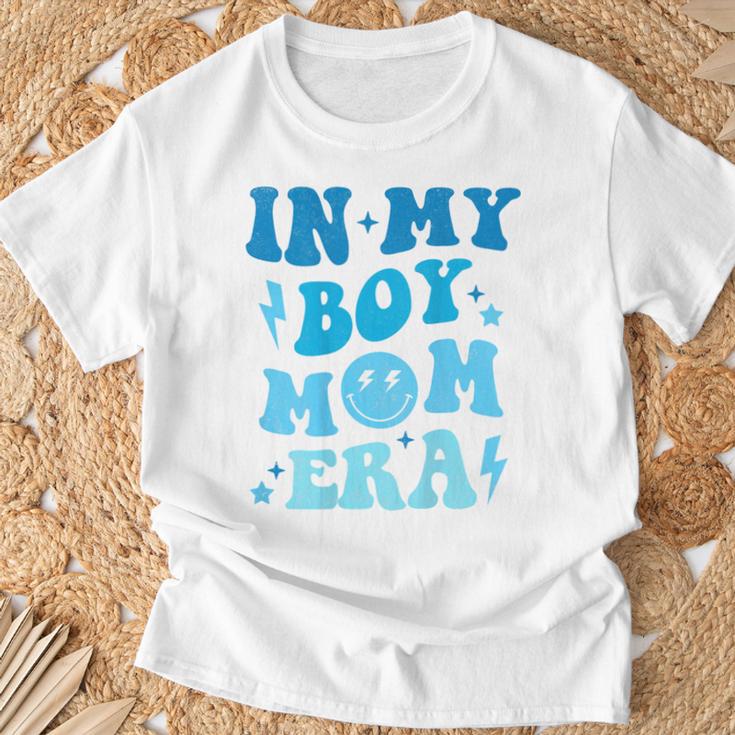 In My Boy Mom Era On Back T-Shirt Geschenke für alte Männer