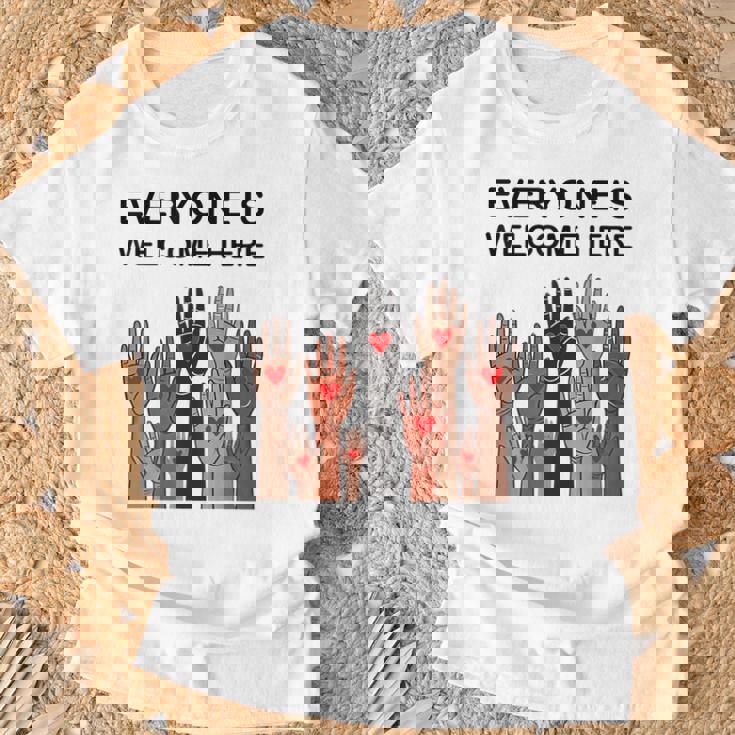 Everyone Is Welcome Here Idaho Teacher Camiseta unisex Regalos para ancianos