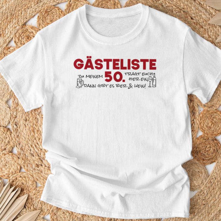 Guest List 50Th Guest List Guest Book 50Th Birthday Woman Man T-Shirt Geschenke für alte Männer