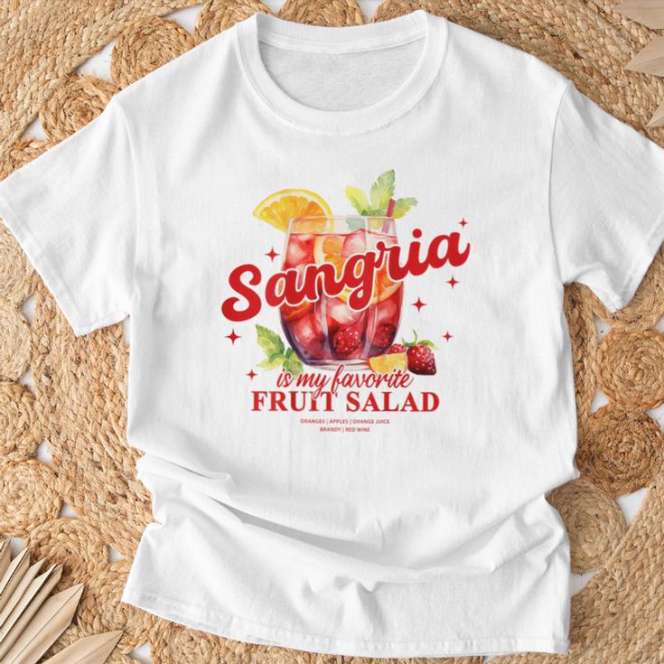 Sangria Is My Favorite Fruit Salad Party T-Shirt Geschenke für alte Männer