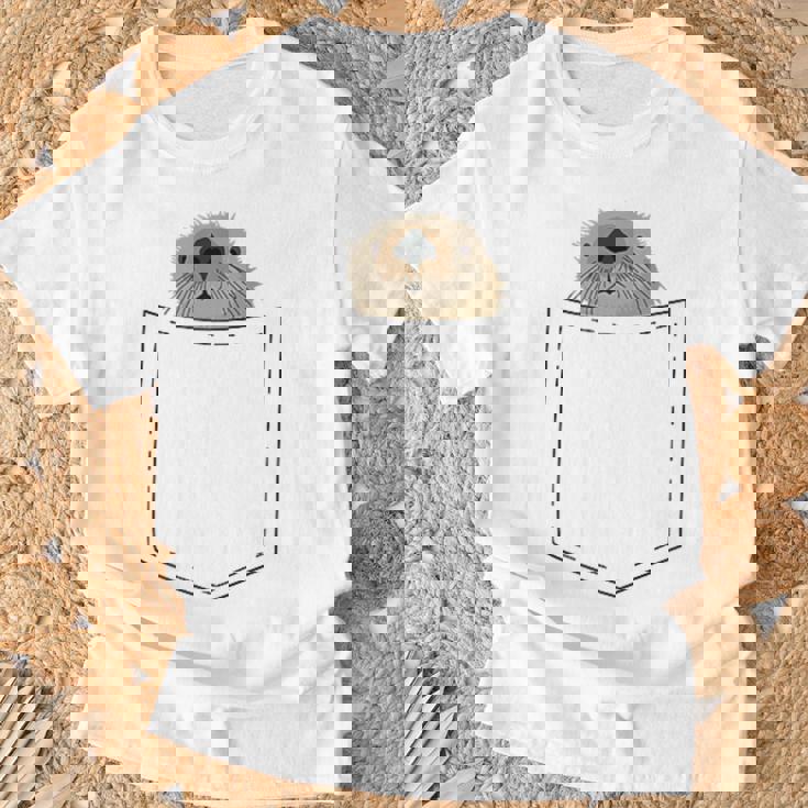 Sea Otter Pocket Animal T-Shirt Geschenke für alte Männer