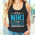 Es Una Cosa De Niki Que No Entendería El Nombre De Una Niña Niki Camiseta sin mangas