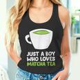 Solo Un Chico Al Que Le Encanta El Té Matcha Camiseta sin mangas