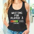 Werdender Papa 2025 Waiting For Player 3 Loading Pregnant Tank Top