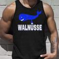 Walnuts Whale Testicles Eggs Fish Tank Top Geschenke für Ihn