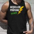 Gesellenprüfung Elektriker Gesellenbrief Saying Gesellen Tank Top Geschenke für Ihn