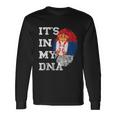 With Serbian Flag Es Ist In My Dna Serbe Genetic Langarmshirts Geschenkideen