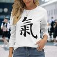 Qi Energy Chi Or Ki Chinese Calligraphy Character Langarmshirts Geschenke für Sie