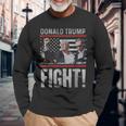 Donald Trump Fist Pump We Fight American Flag Trump 2024 Langarmshirts Geschenke für alte Männer