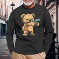 Teddy Bear With Gun For Gun Lovers Langarmshirts Geschenke für alte Männer