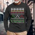 Guns For Christmas Ugly Sweater Gun Right Hunting Military Langarmshirts Geschenke für alte Männer