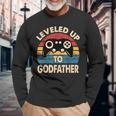 Leveled Up To Godfather Retro Promocionado A Padrino Regalo Camiseta de manga larga Regalos para ancianos